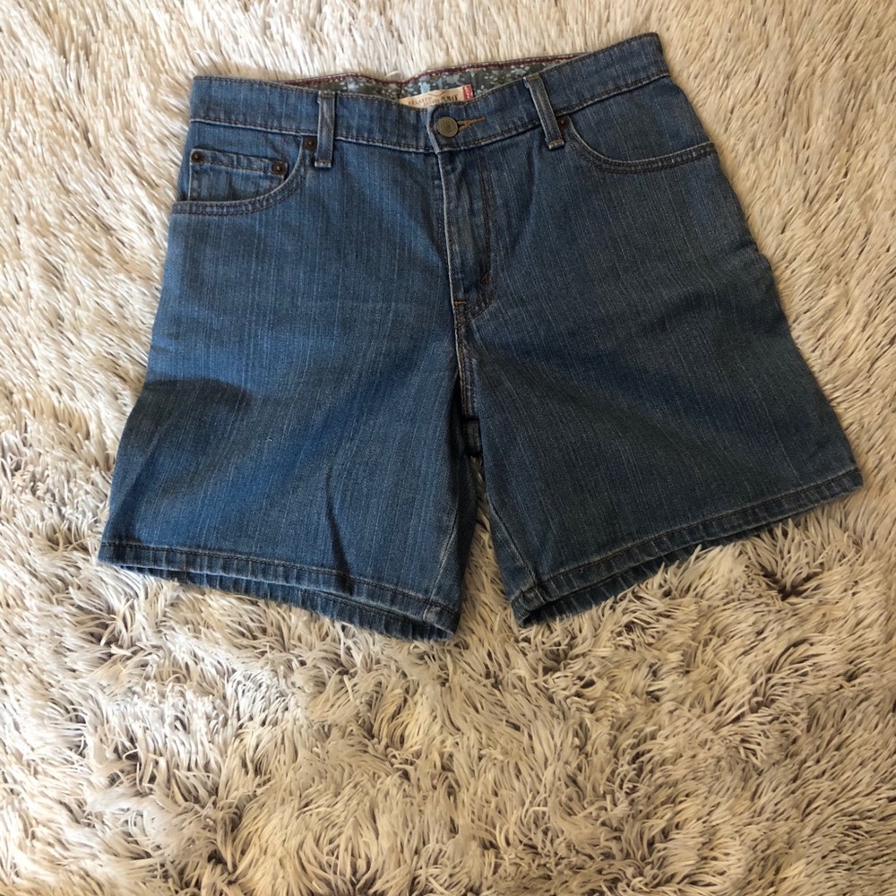 Levi mom shorts